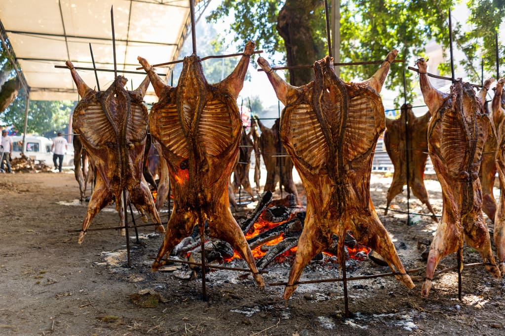 Carneiro ao Espeto - Turismo Rias Baixas