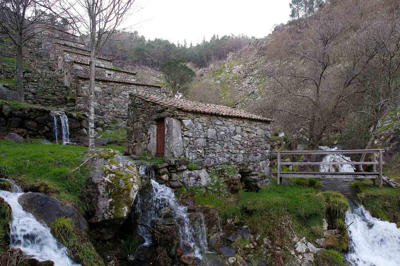 Molinos de Picón e Folón en O Rosal Baixo Miño